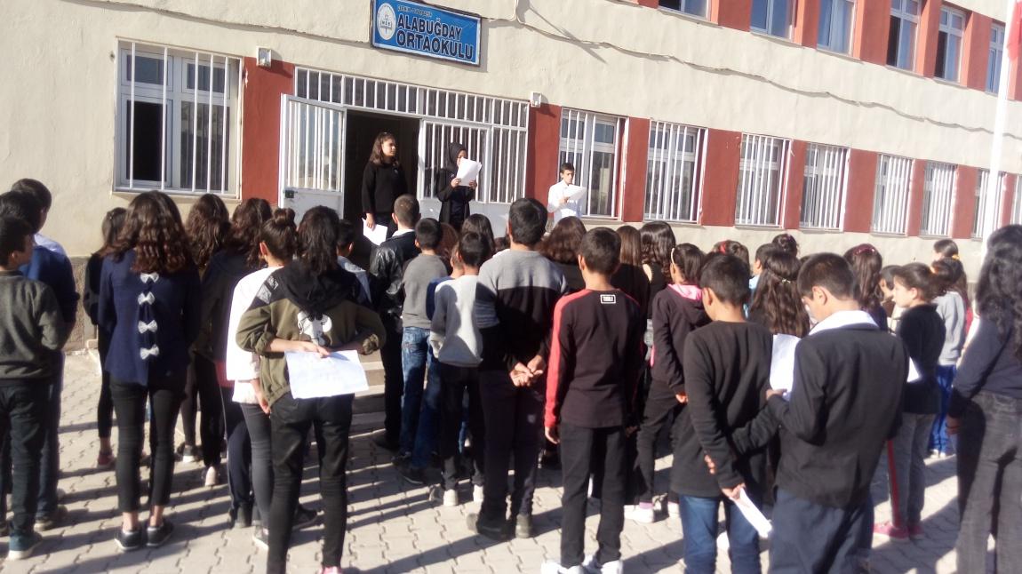 Alabuğday Ortaokulu Fotoğrafı